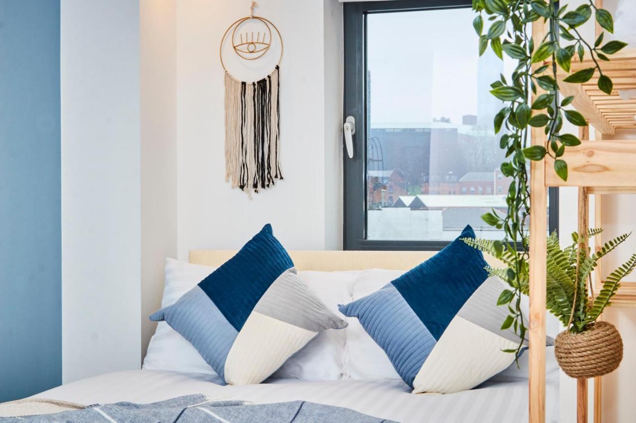 Large Duplex Penthouse - Parking Lejlighed Leeds  Eksteriør billede