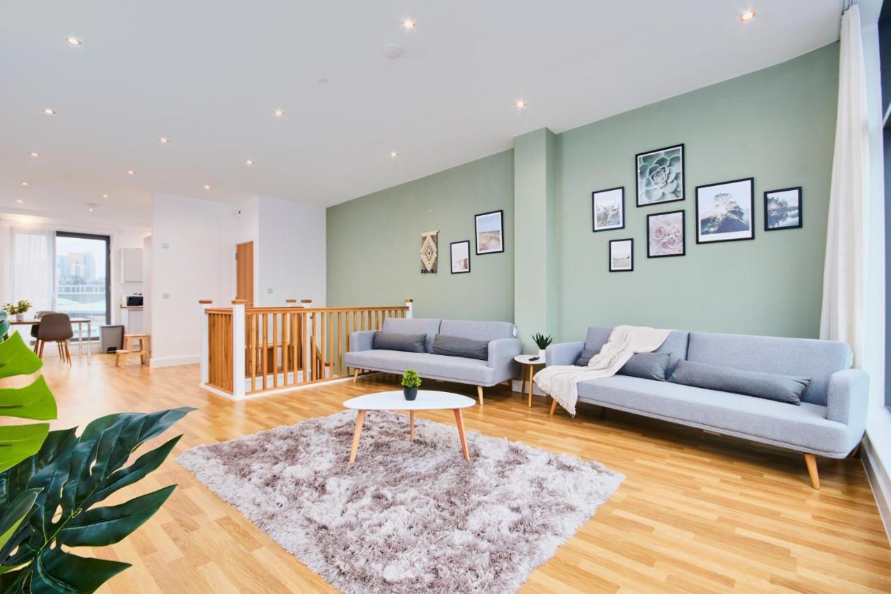 Large Duplex Penthouse - Parking Lejlighed Leeds  Eksteriør billede